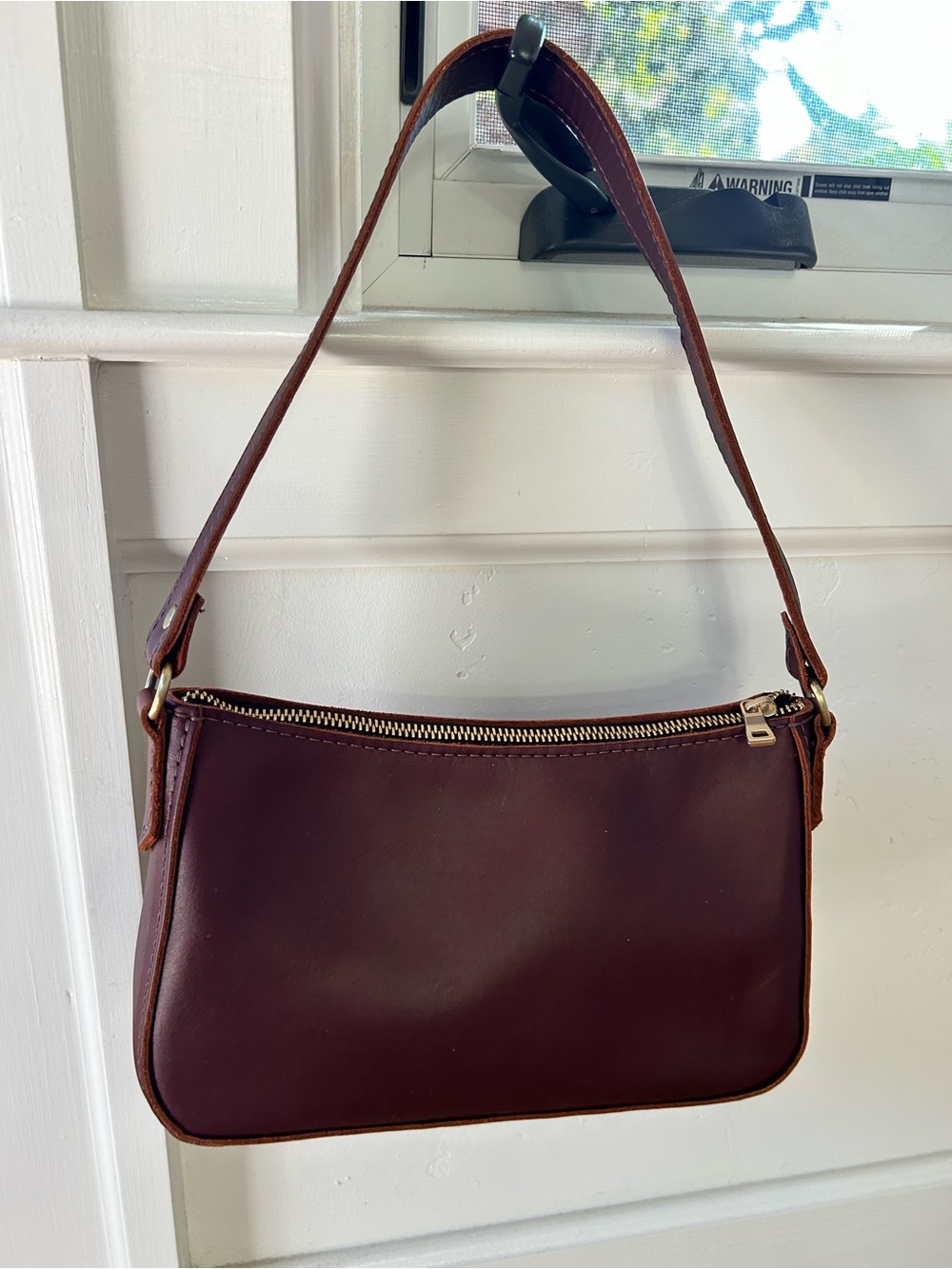 Portland Leather cognac Lucy Shoulder Bag - Picture 2 of 3